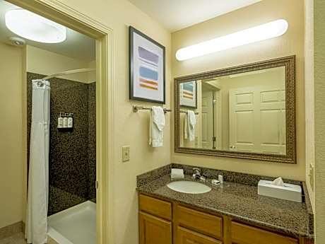 Two-Bedroom Suite with Two Bathrooms and Mobility Accessible Tub - Non-Smoking