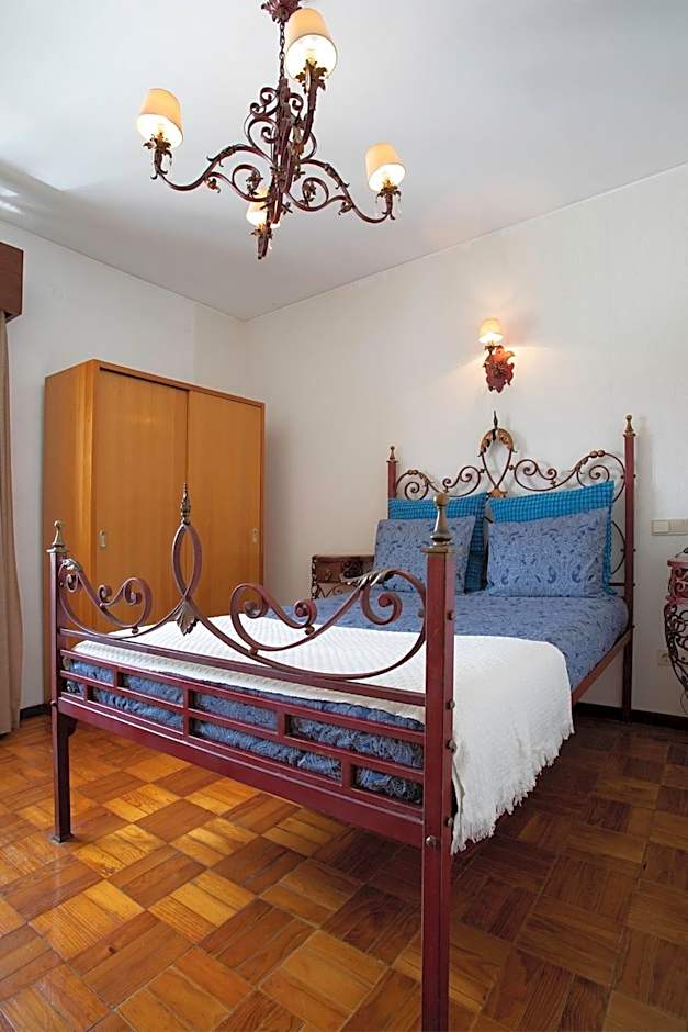 Je T'aime Solar São João