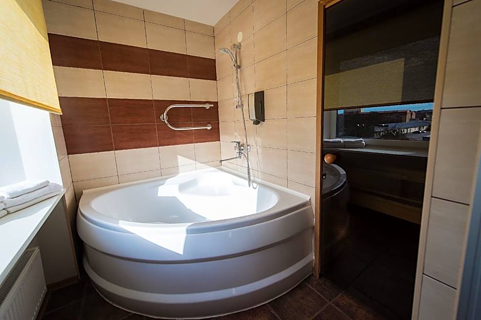 Photo 1 of 1 of Junior Suite