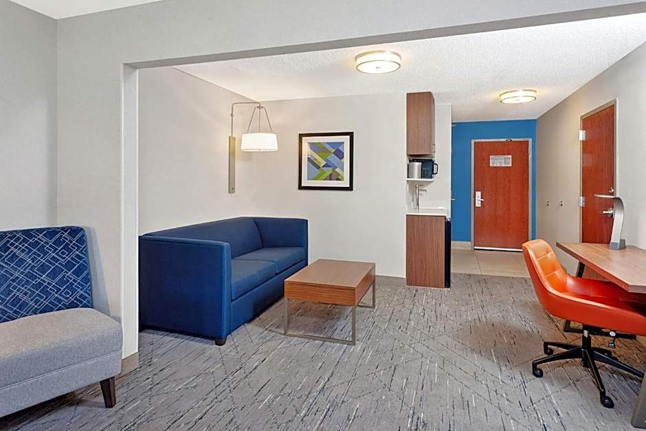 Holiday Inn Express Hotel & Suites Urbana-Champaign-U of I Area By IHG