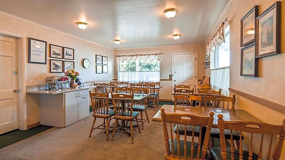 Baugh Motel, SureStay Collection by Best Western