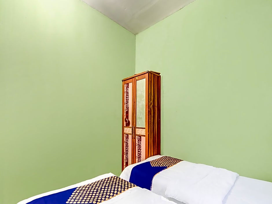 Hotel O Nayla Homestay Syariah Near Koro Koro Panam, Karaoke, Pool, & Cafe