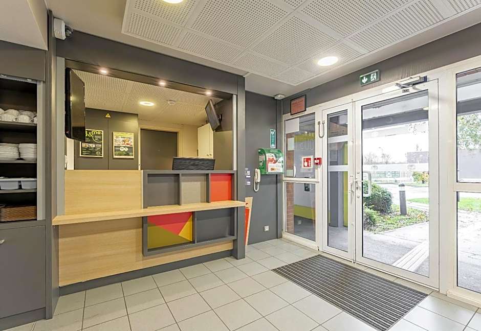 B&B HOTEL CALAIS Coquelles Tunnel sous La Manche