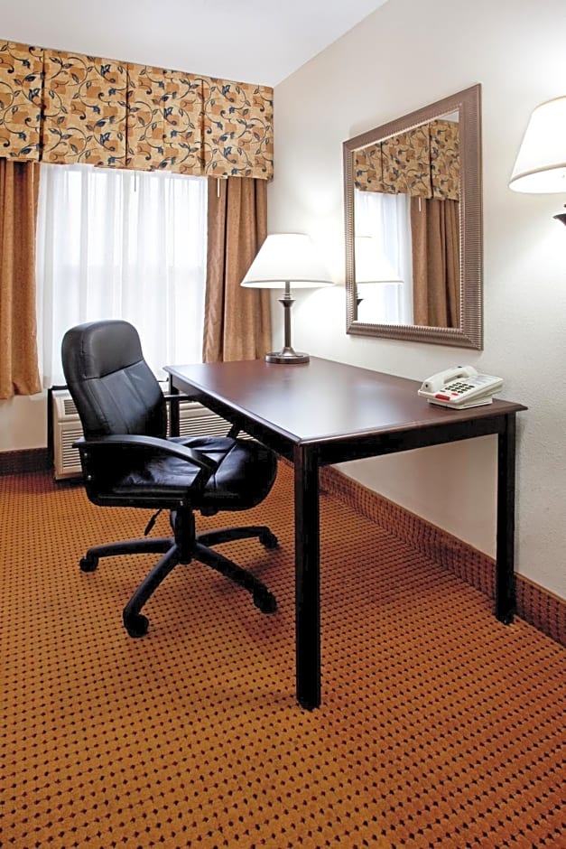 Lexington Inn and Suites