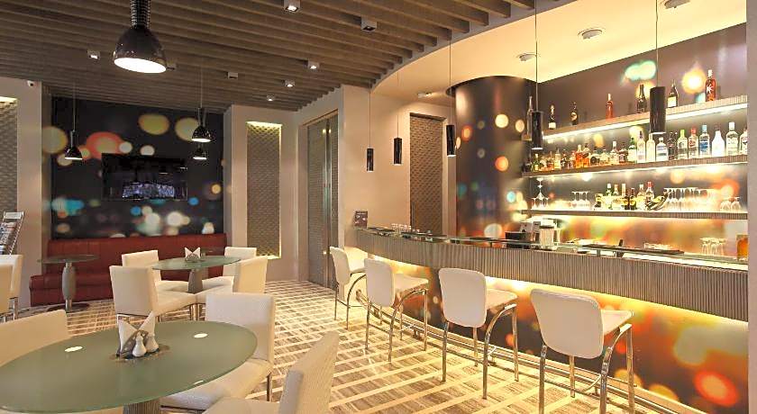 Mirage Hotel, Mumbai International Airport