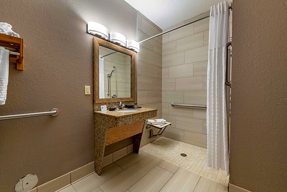 Best Western Plus Chelsea Hotel