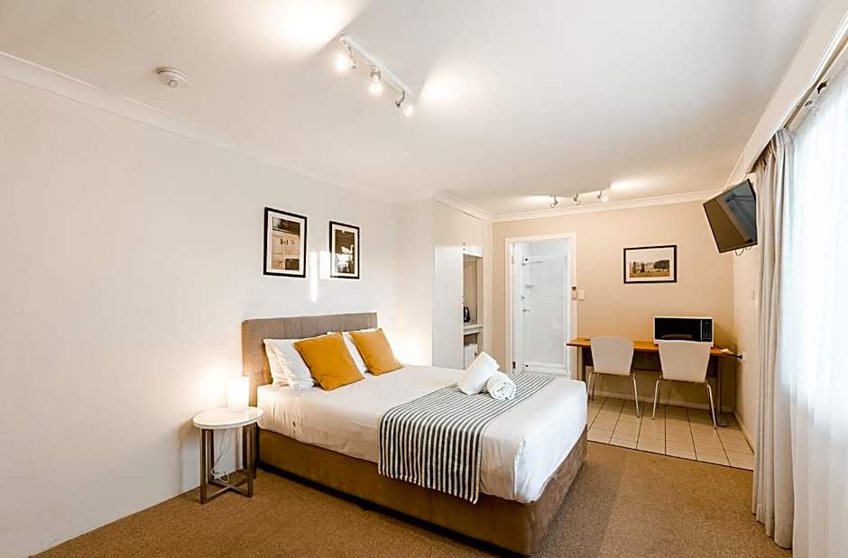 The Henry Parkes Tenterfield