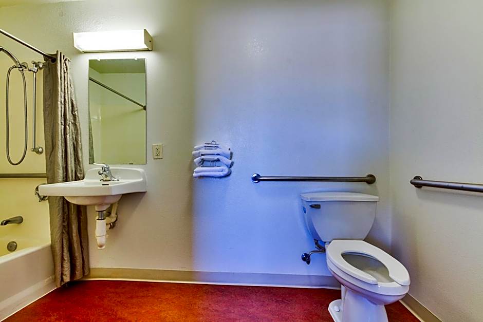Motel 6-Irving, TX - Dallas