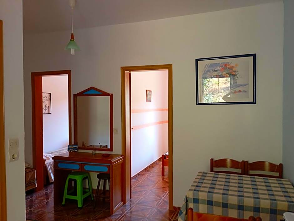 Denise Apartments Kefalos