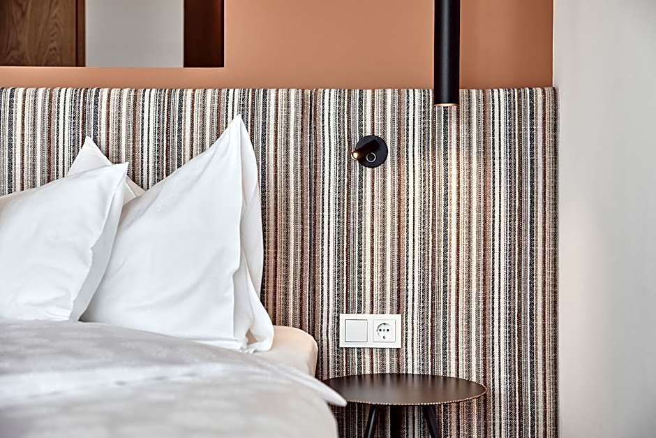 Haller Suites & Restaurant