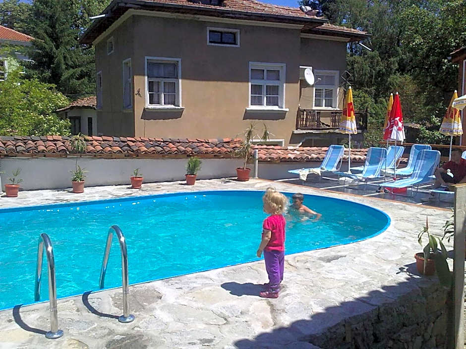 Guest House Todorini kashti