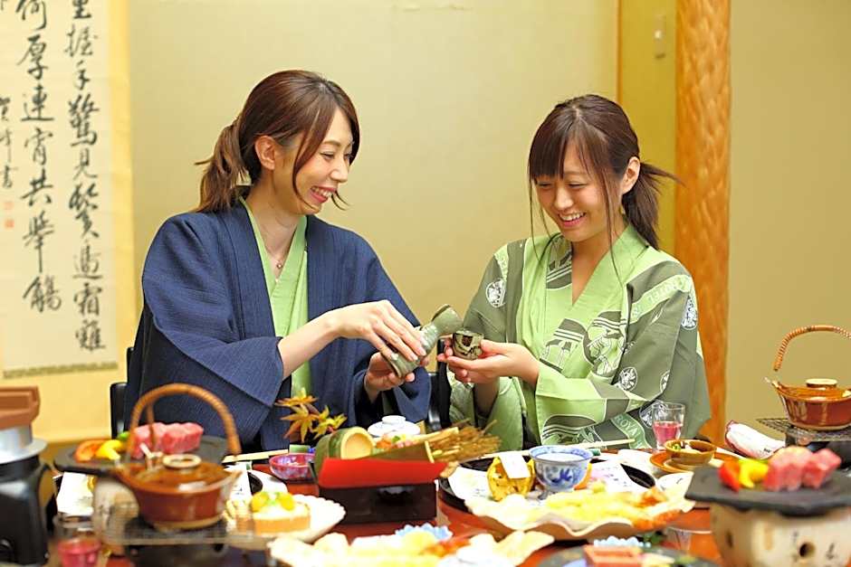 Tsukasa Royal Hotel