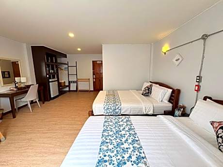 Economy Quadruple Room