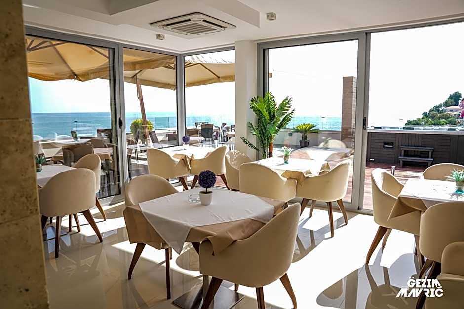 Hotel Mediterraneo Liman FREE PRIVATE BEACH FOR HOTEL GUEST