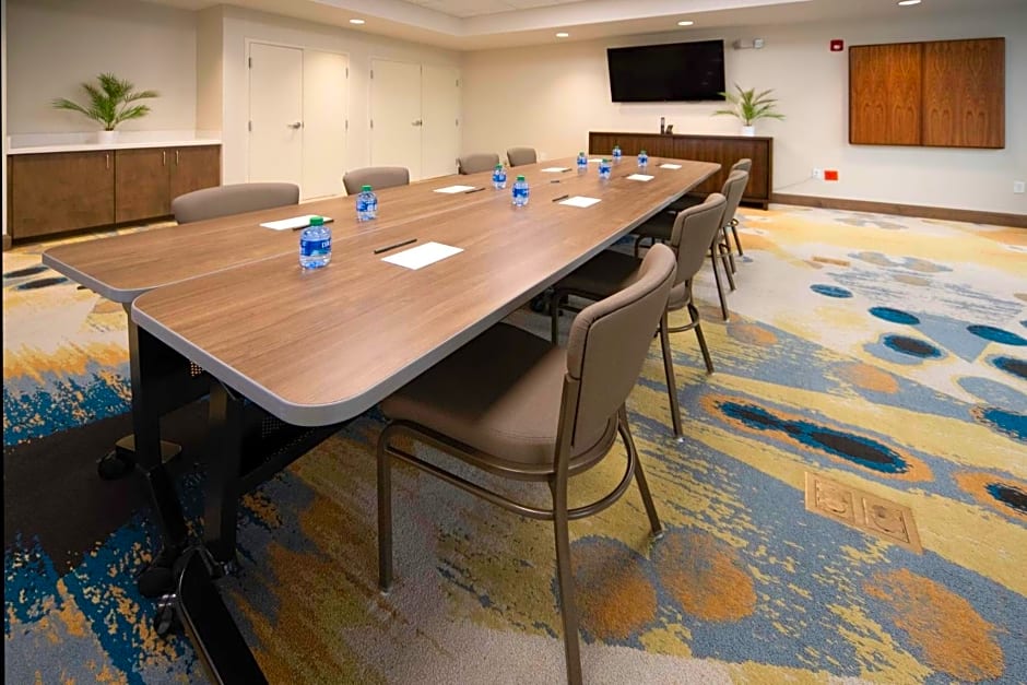 Staybridge Suites Summerville By IHG