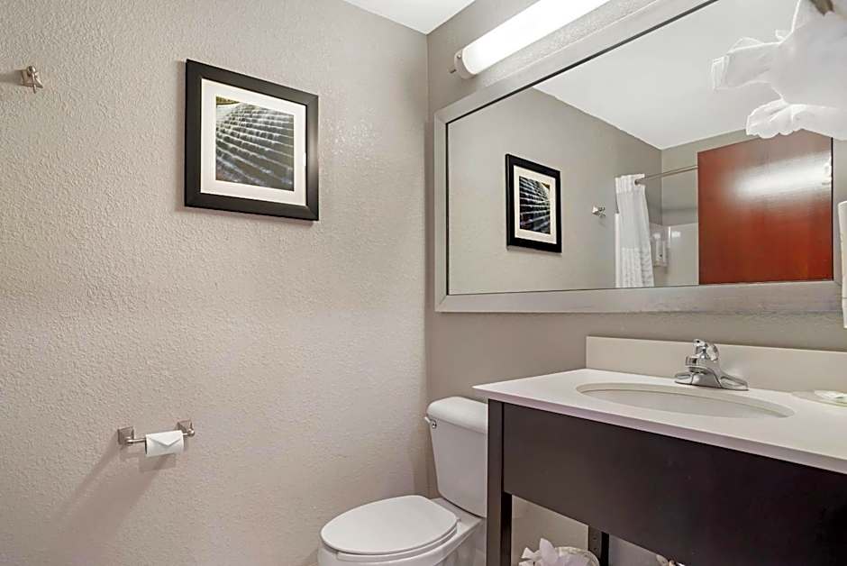 Quality Suites Pineville - Charlotte