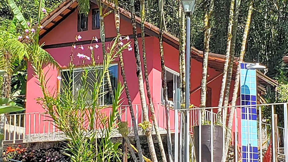 Pousada Beija Flor-Lumiar - Piscinas e Café