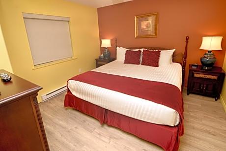 Deluxe King Suite - One King Bed with Two Private Balconies and OCEAN VIEW