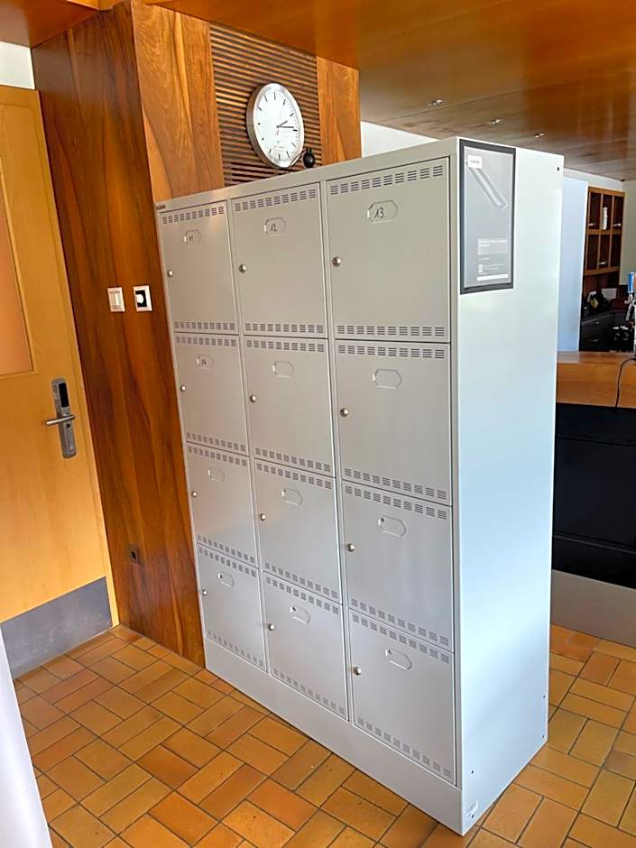 VISPERBLICK 24-7 Parkplatz und Frühstück inkl