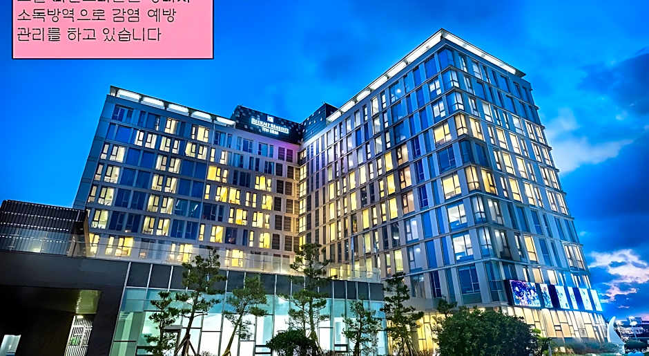 Hotel Regent Marine The Blue