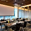 Renaissance by Marriott New York Midtown Hotel