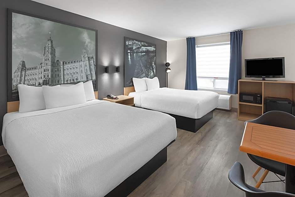 Super 8 by Wyndham Quebec City