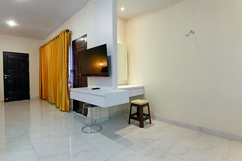 Capital O 3476 Millenium Inn