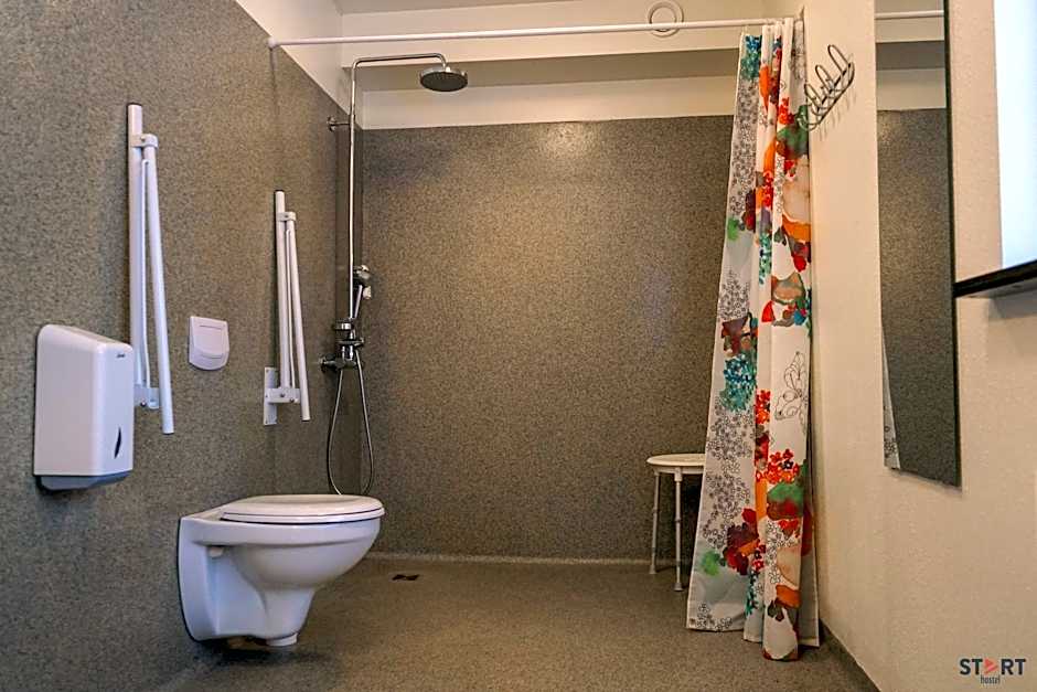 Start Keflavík Airport