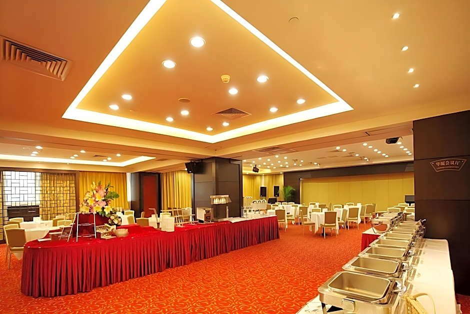 Landmark International Hotel