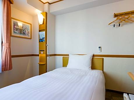 Economy Single Room - Non-Smoking