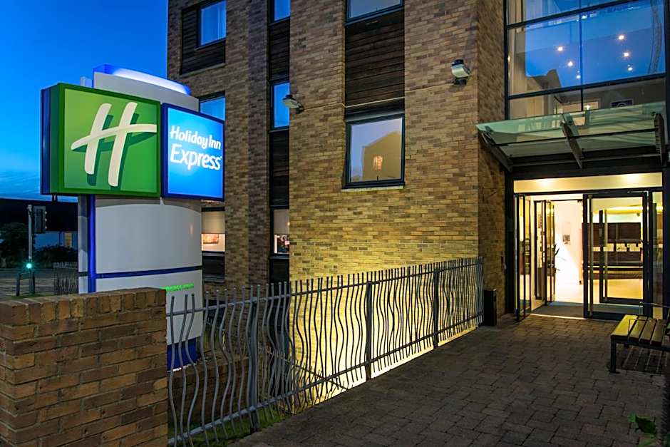 Holiday Inn Express Hemel Hempstead By IHG