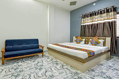 FabHotel Soni Palace