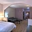 Grander Inn & Suites by IHG