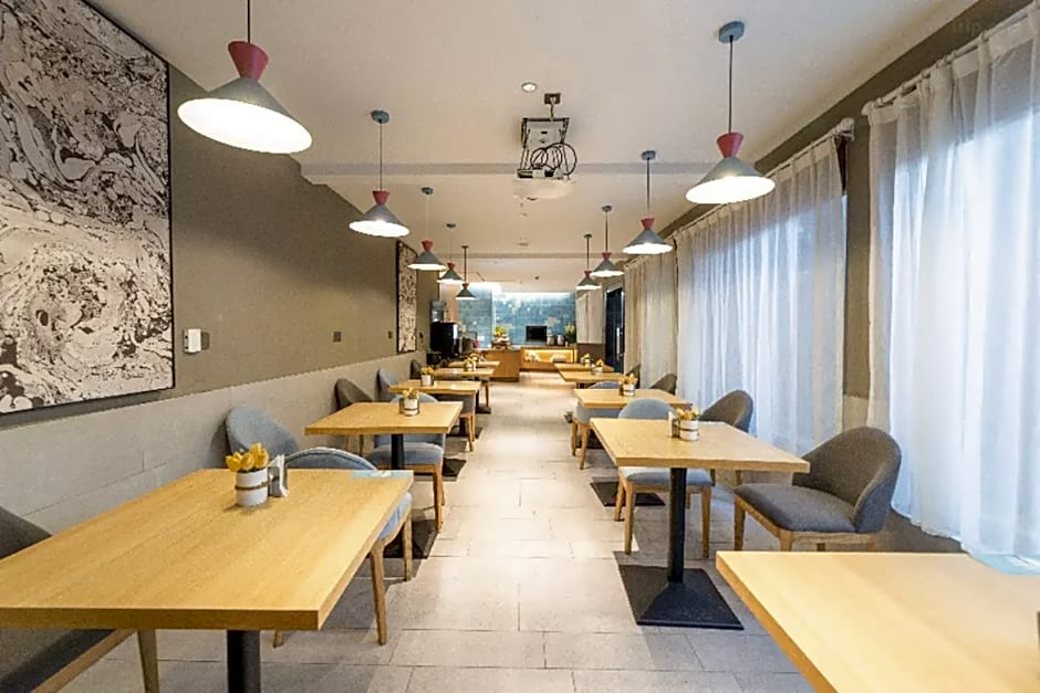 Home Inn Neo (Ningbo Railway Station)