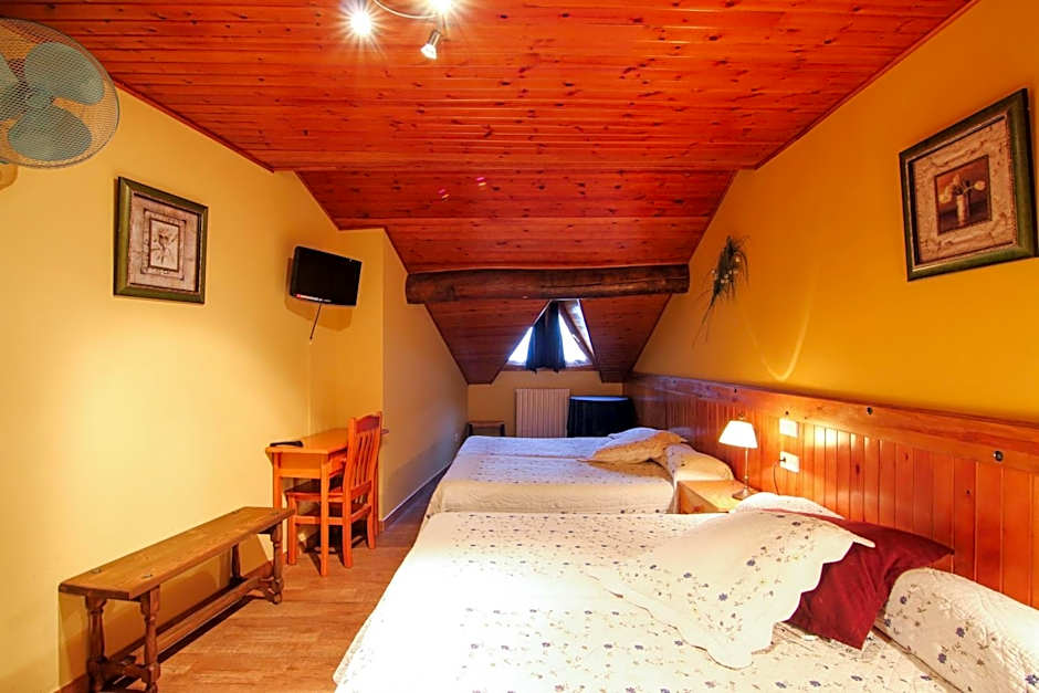 Foto 1 von 4 von Quadruple Room