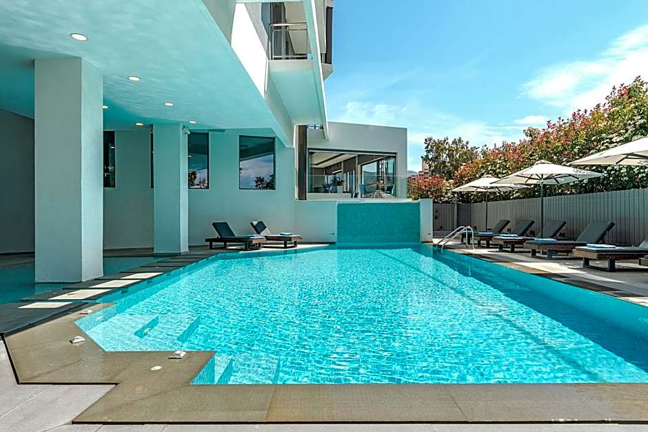 Glyfada Riviera Hotel