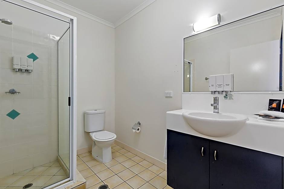 Coffee House Apartment Motel