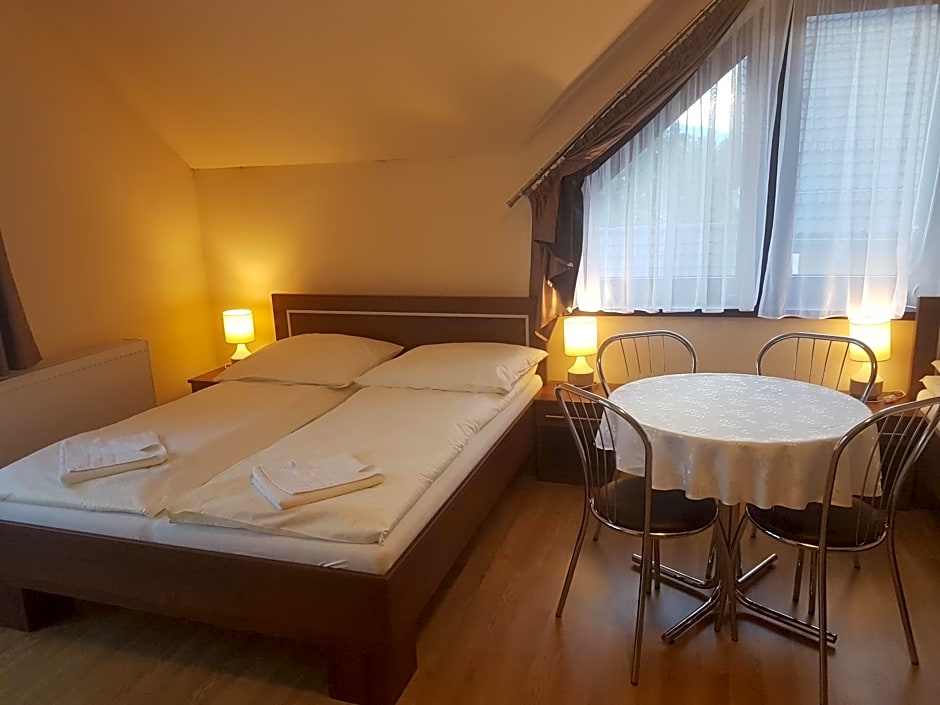 U Andzi – Wisla, IN