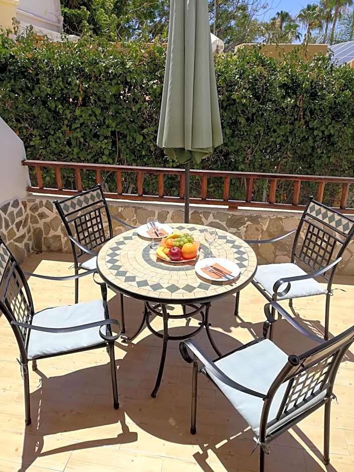 Los Geranios, Close to BEACH, Puerto Colon, YellowCat 2