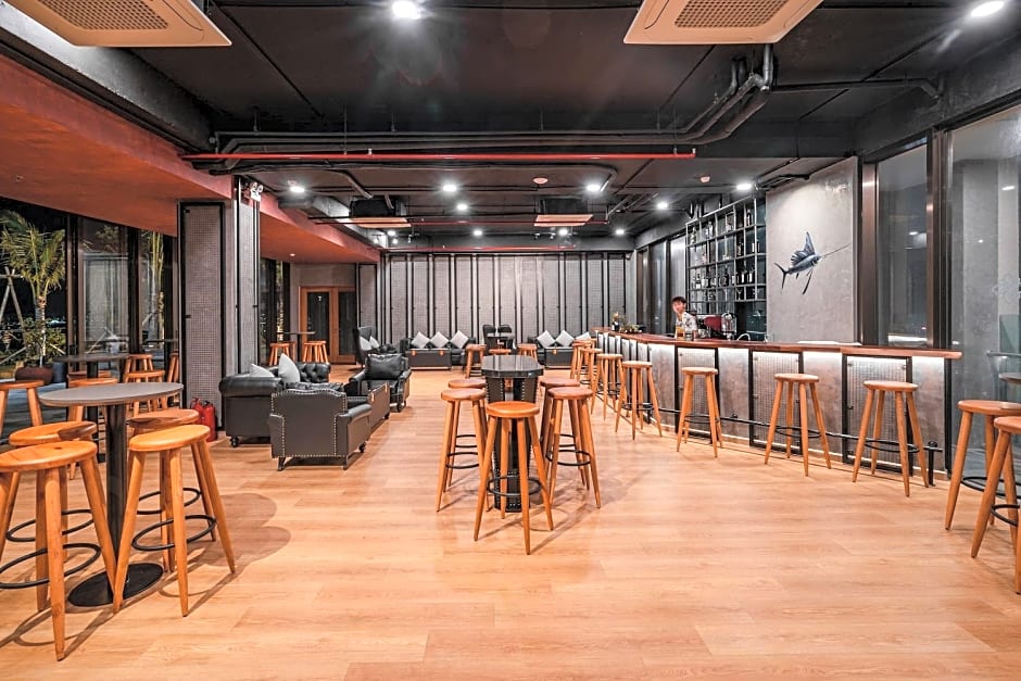 Sala Grand TuyHoa Hotel