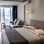 Iperion Beach Hotel
