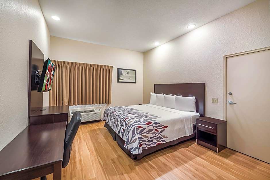 Red Roof Inn Ocala