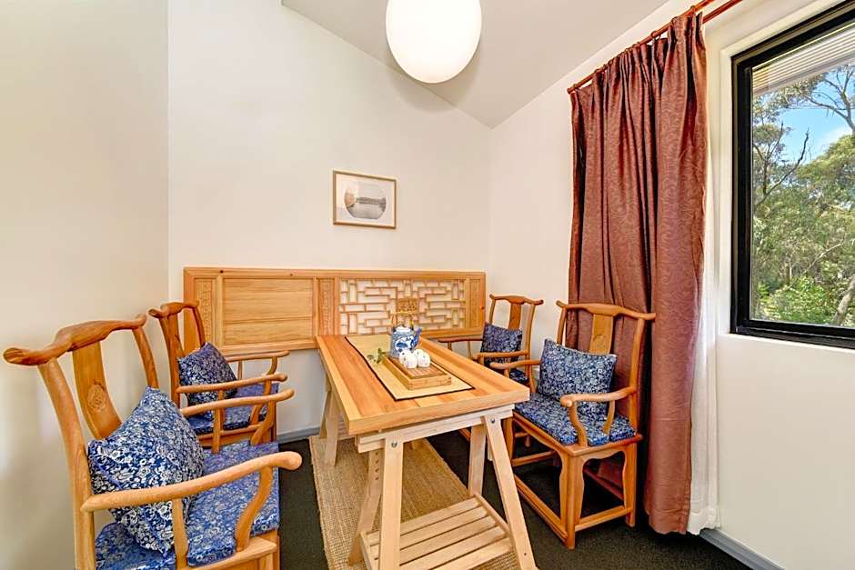 Sinofield Edu-Retreat