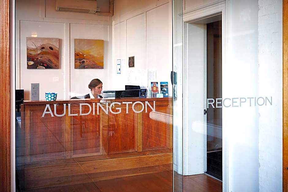 Auldington Hotel