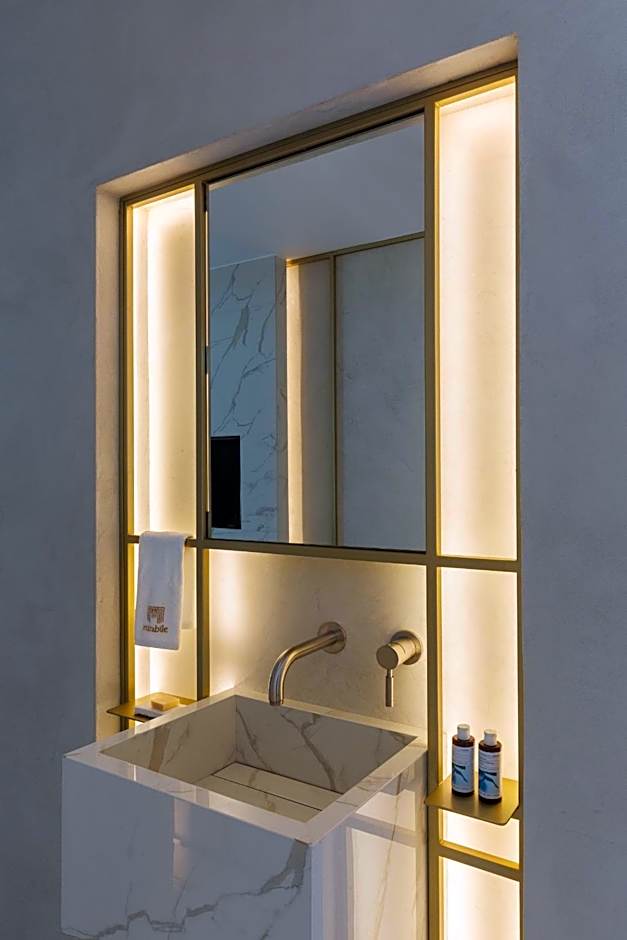 Mirabile Luxury Suites