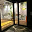 hotel Moloko -just a room- sleep&shower-digital key by SMS