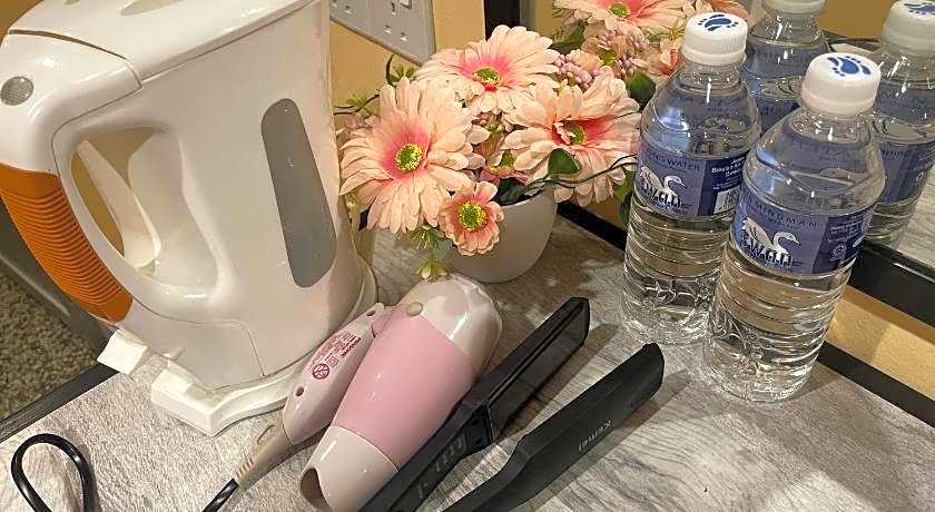 Loft Pals Urbanstay Lodge, Kapit