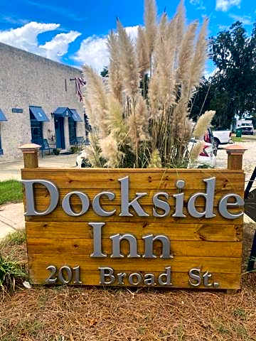 Darien Dockside Inn