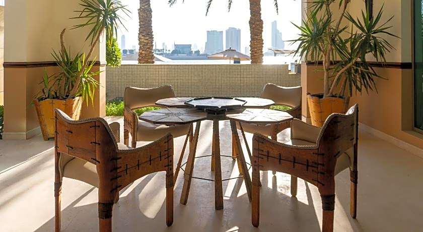 Palavra Resort