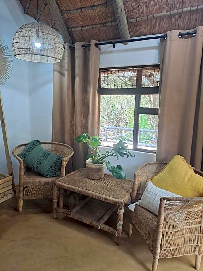 LittleBush Private Lodge